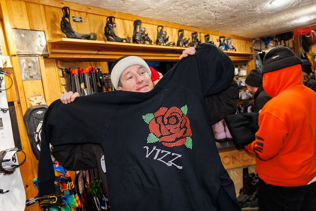 AUSTIN VISINTAINER IS PRO FOR 32 - Timebomb Trading Inc