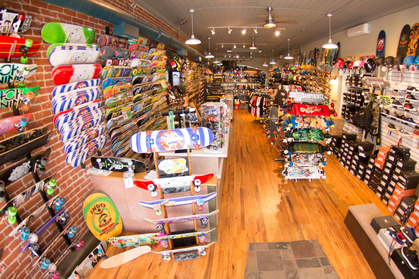 WHY SKATEBOARD SHOPS ARE DYING