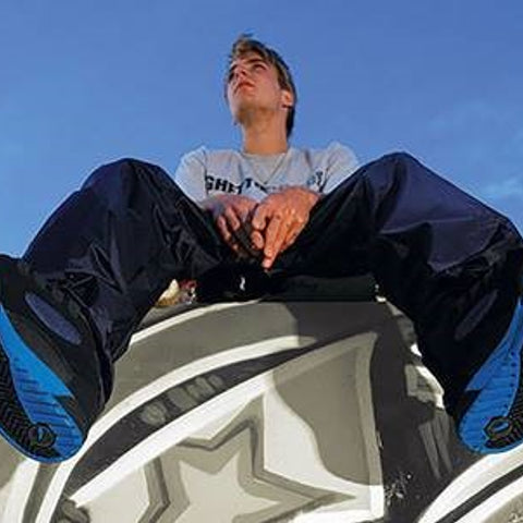 THE SHOE THAT NEVER HAPPENED