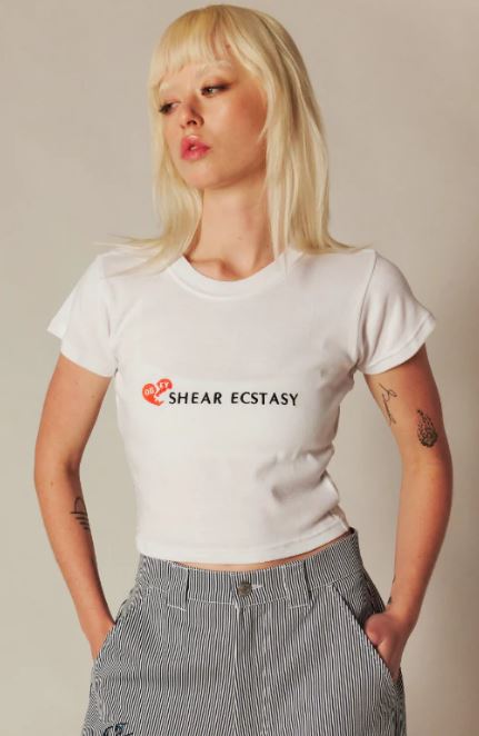 WOMENS SUMMER 22 LOOKBOOK